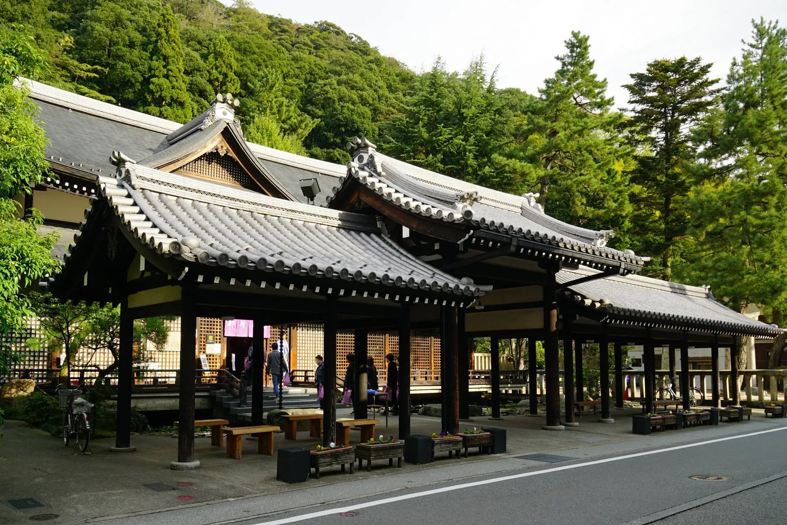 Gosho-no-yu image