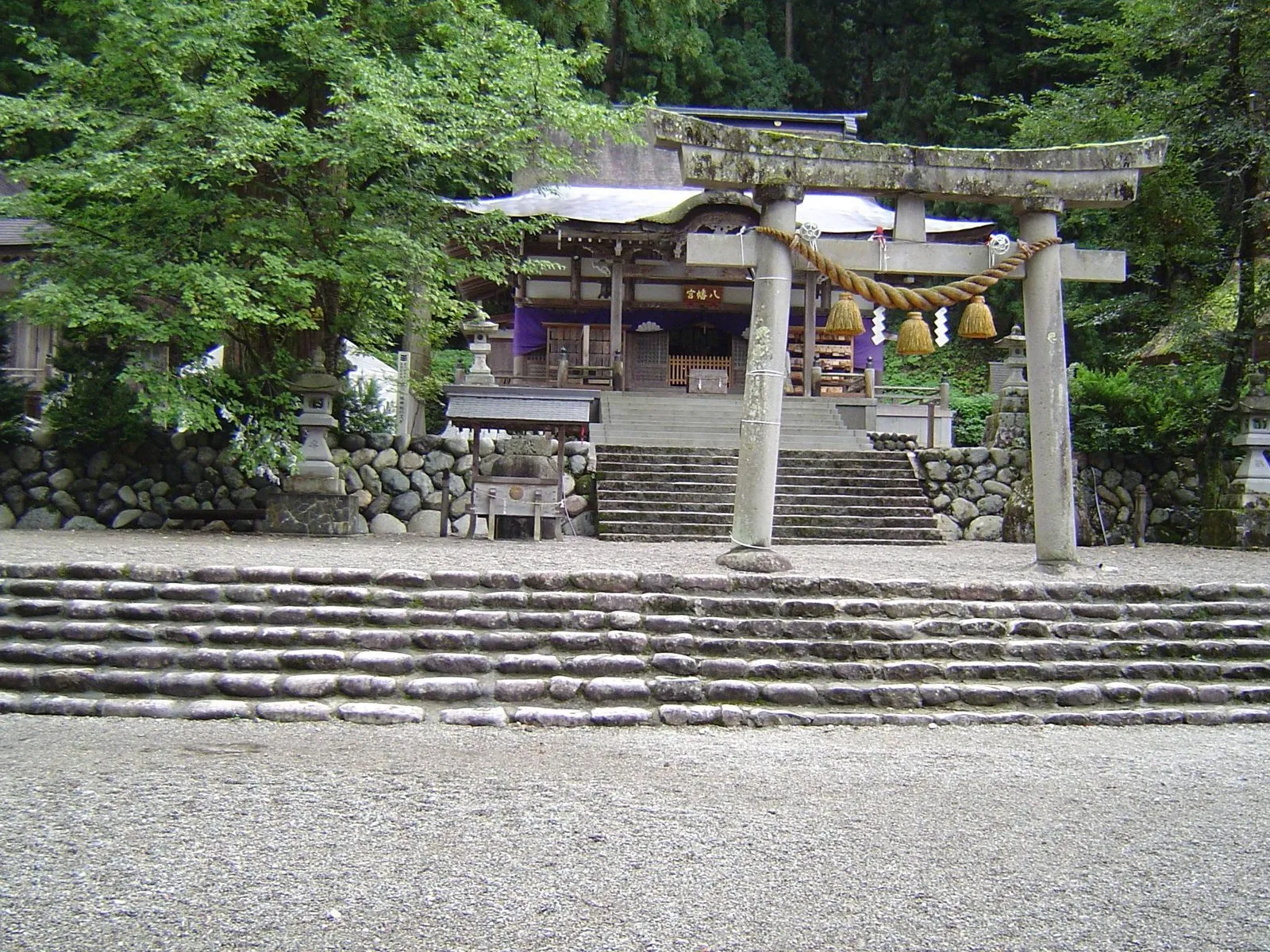 Shirakawa Hachiman Shrine image