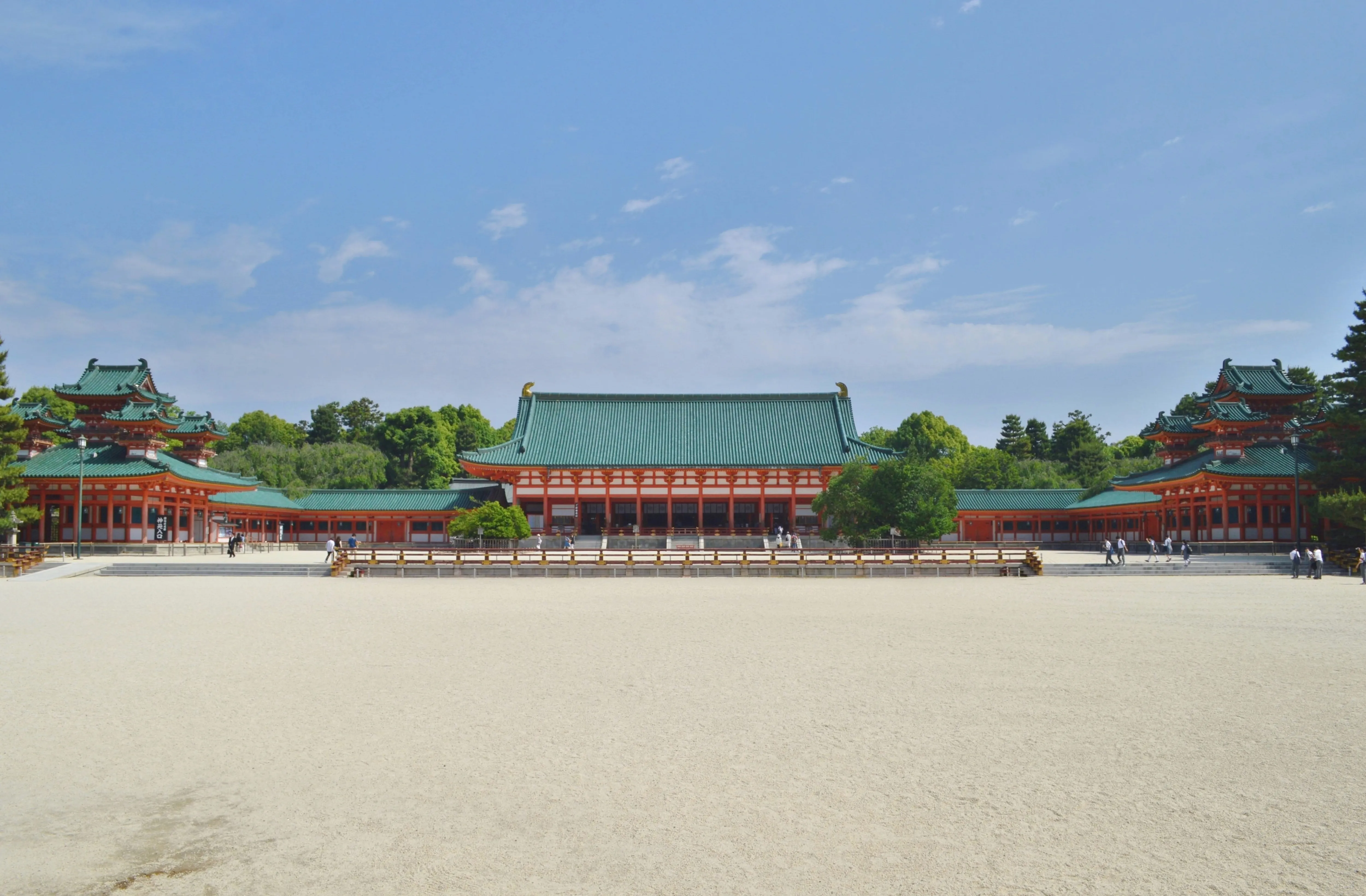 Heian Shrine image
